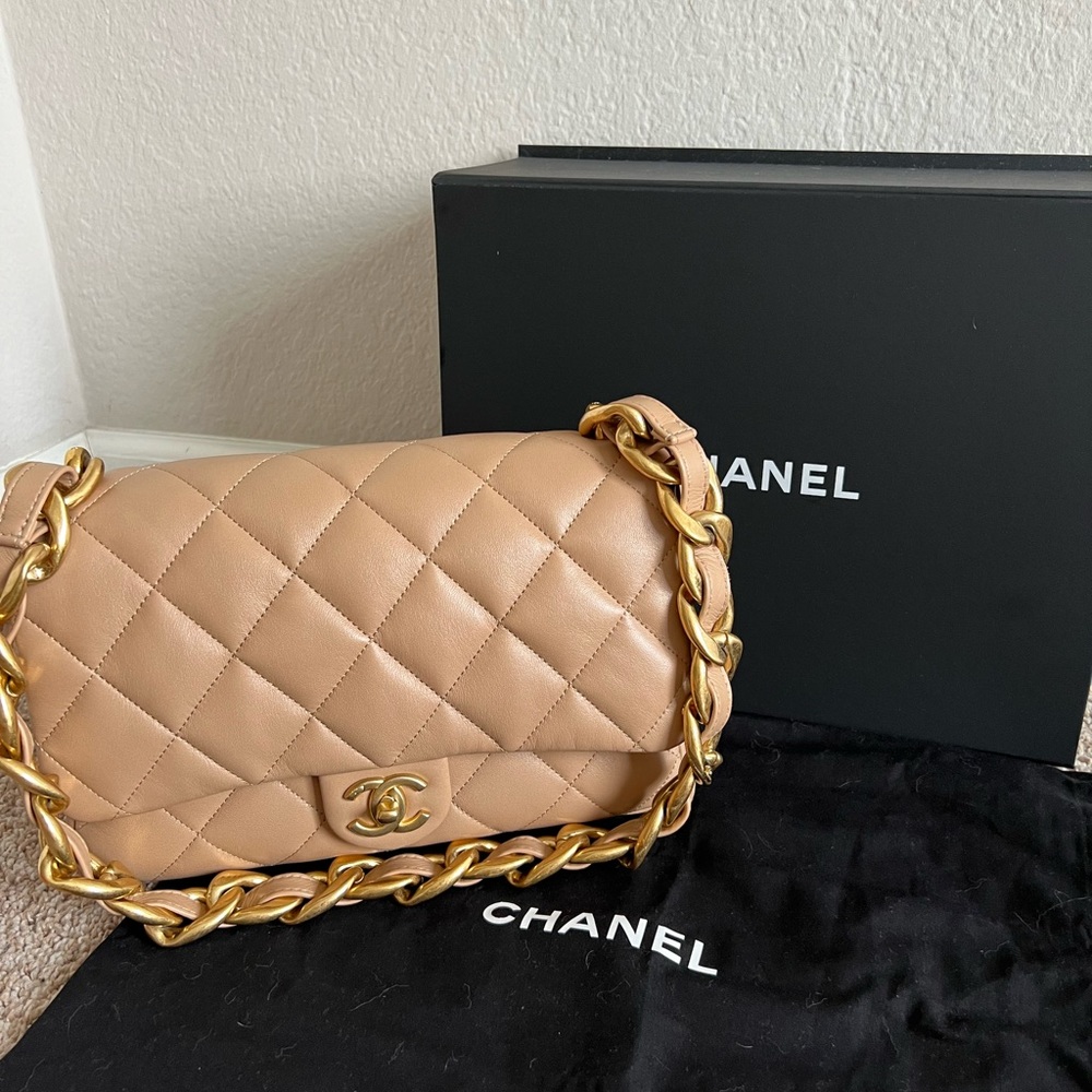 SOLD‼️‼️New Chanel flap bag - Picture 1 of 16